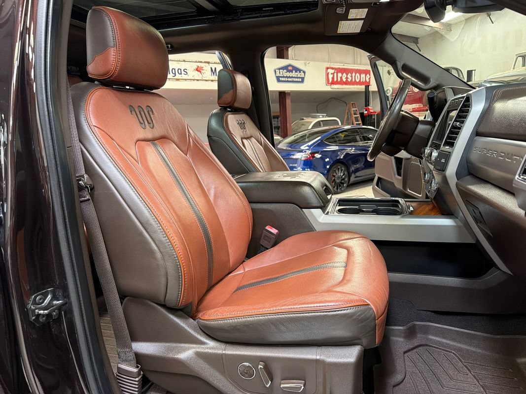 Used 2019 Ford F250 King Ranch w/ King Ranch Ultimate Package AWD/4WD image 36