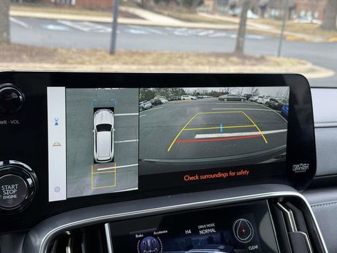 Used 2022 Lexus LX 600 Premium w/ Appearance Package image 11