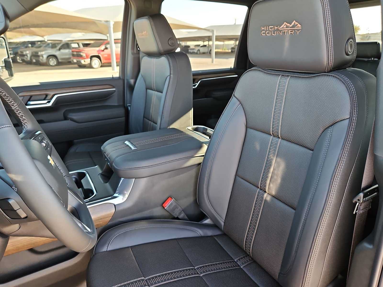 New 2026 Chevrolet Silverado 2500 High Country w/ High Country Premium Package AWD/4WD image 15