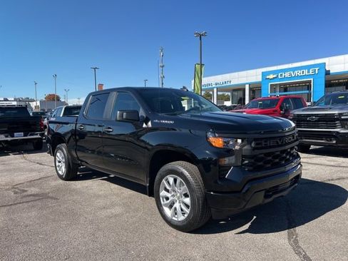 New 2026 Chevrolet Silverado 1500 Custom image 1