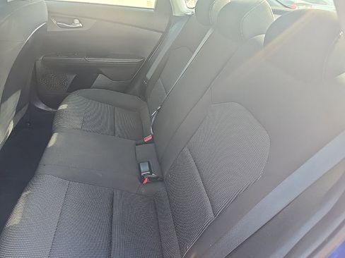 Used 2020 Kia Forte LXS FWD image 10