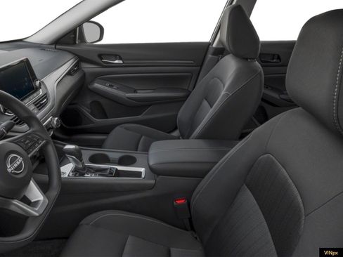 New 2026 Nissan Altima 2.5 SV FWD image 6