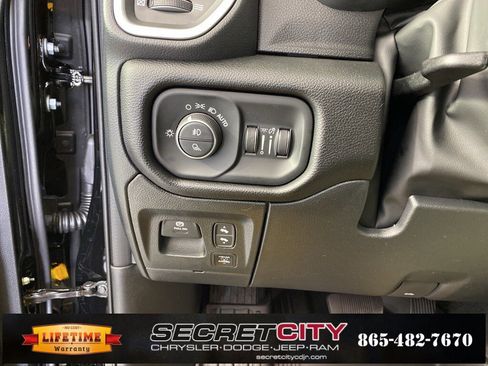 New 2026 RAM 1500 Big Horn image 14