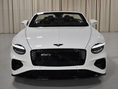 New 2026 Bentley Continental GTC AWD/4WD image 2