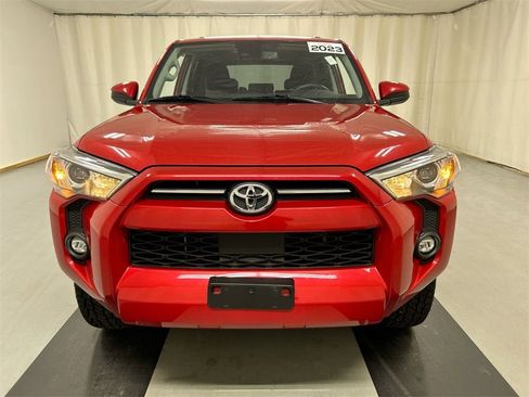 Used 2023 Toyota 4Runner SR5 image 3