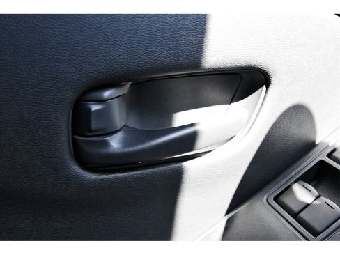 New 2026 Nissan Frontier SV w/ SV Convenience Package image 14