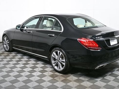 Used 2019 Mercedes-Benz C 300 Sedan image 26