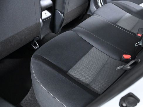 Used 2020 Nissan Sentra SV image 27