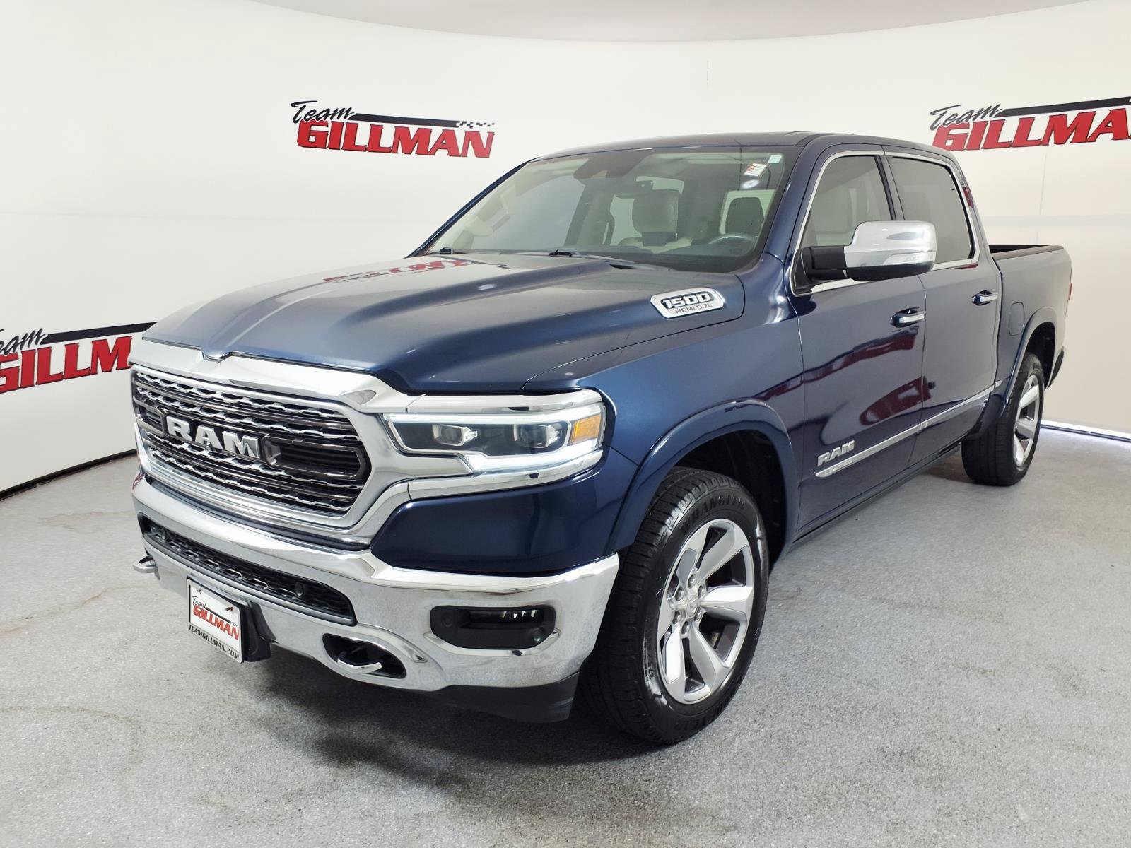 Used 2019 RAM 1500 Limited RWD image 3