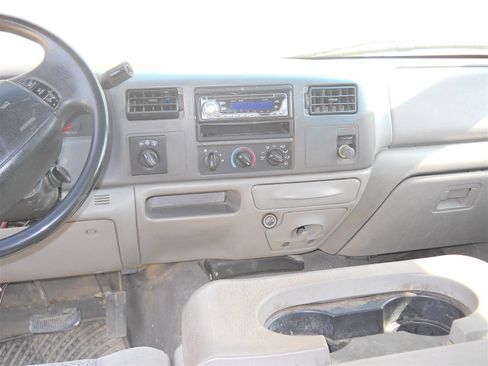 Used 2001 Ford F250 4x4 Crew Cab Super Duty image 9