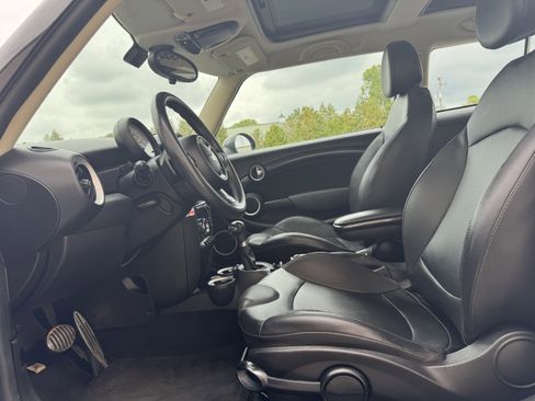 Used 2013 MINI Cooper S image 9