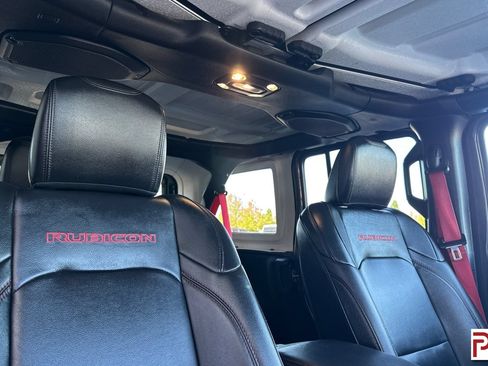 Used 2020 Jeep Wrangler Unlimited Rubicon w/ Quick Order Package 28Y Recon AWD/4WD image 21