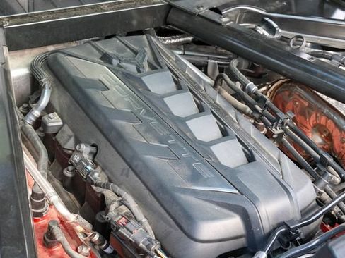 Used 2024 Chevrolet Corvette Stingray Premium Cpe w/ Z51 Performance Package RWD image 10