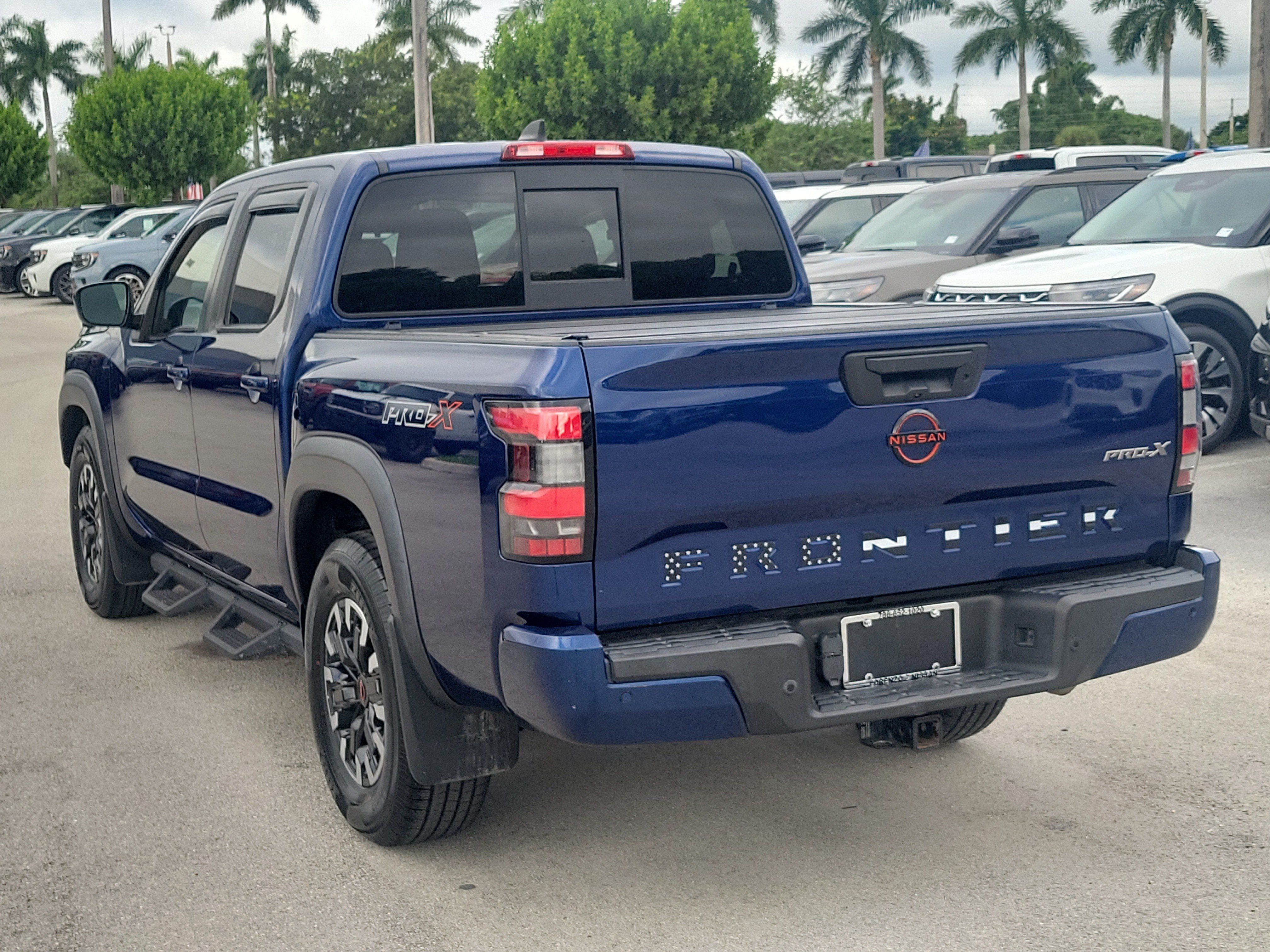 Used 2022 Nissan Frontier Pro-X RWD image 7