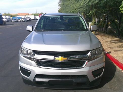 Used 2016 Chevrolet Colorado LT image 2