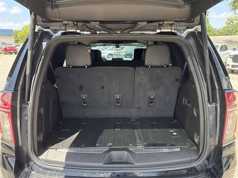 Used 2021 Chevrolet Tahoe High Country AWD/4WD image 12