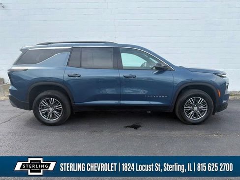 Certified 2026 Chevrolet Traverse LT AWD/4WD image 2