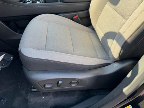 New 2026 Chevrolet Traverse LT w/ Midnight/Sport Edition image 34