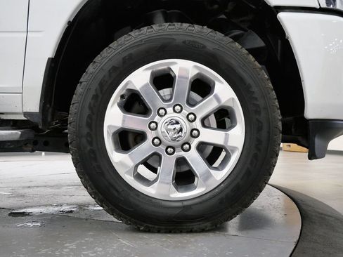 Used 2023 RAM 2500 Laramie AWD/4WD image 36