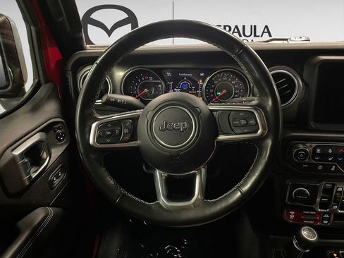 Used 2021 Jeep Gladiator Rubicon AWD/4WD image 11