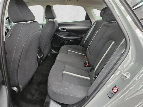 Used 2023 Hyundai Sonata SEL FWD image 16