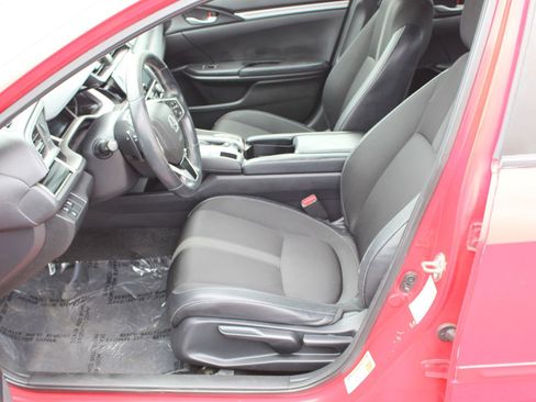 Used 2020 Honda Civic Sport image 11