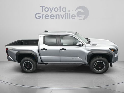 New 2026 Toyota Tacoma TRD Off-Road AWD/4WD image 18