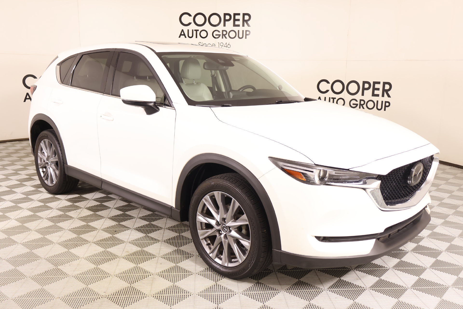 Used 2020 MAZDA CX-5 Grand Touring AWD/4WD image 1