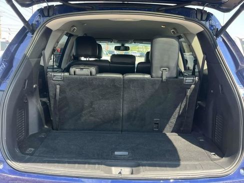 Used 2018 Nissan Pathfinder SL FWD image 21
