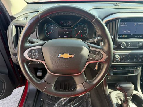 Used 2019 Chevrolet Colorado LT w/ LT Convenience Package image 24