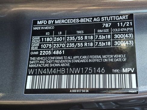 Certified 2022 Mercedes-Benz GLB 250 4MATIC image 25