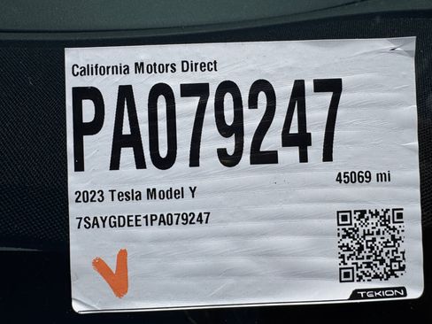 Used 2023 Tesla Model Y Long Range AWD/4WD image 22