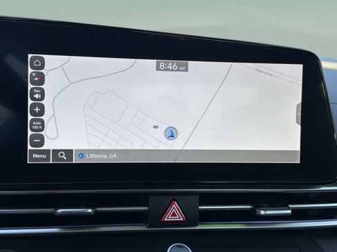 Used 2025 Hyundai Elantra SEL FWD image 14