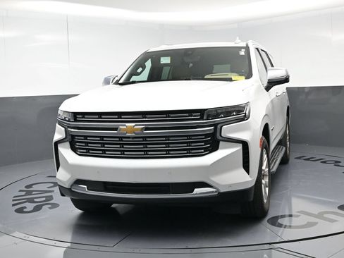 Used 2021 Chevrolet Tahoe Premier w/ Premium Package AWD/4WD image 13