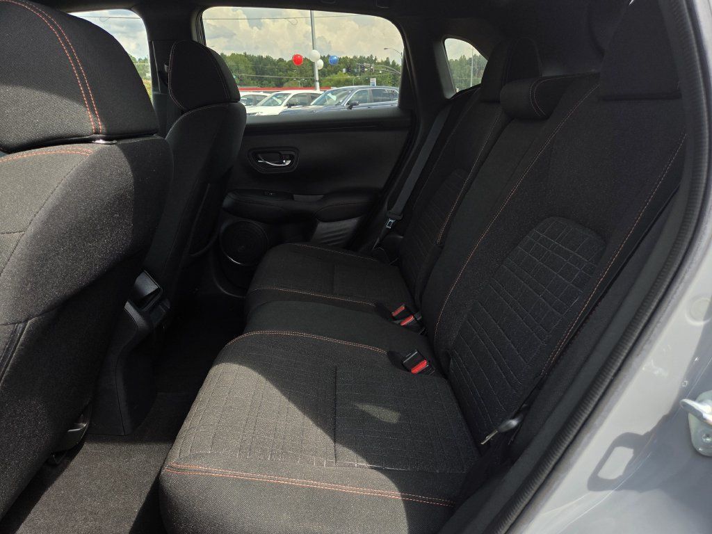 Certified 2024 Honda HR-V Sport image 17