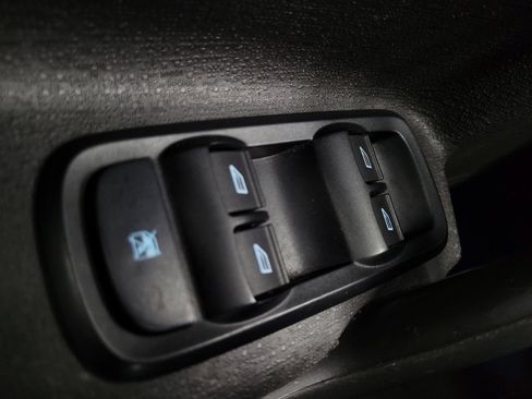 Used 2019 Ford Fiesta SE w/ Equipment Group 201A FWD image 27