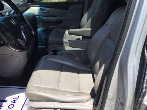 Used 2012 Honda Odyssey Touring image 14