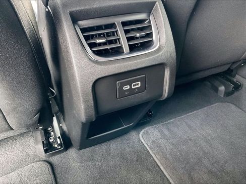 Used 2024 Chevrolet Blazer LT image 25