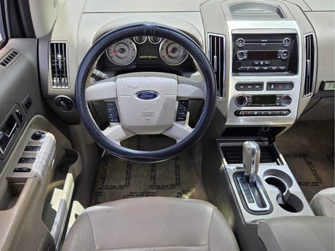 Used 2010 Ford Edge Limited FWD image 12