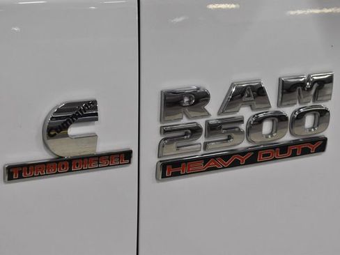 Used 2018 RAM 2500 Tradesman w/ Chrome Appearance Group image 36