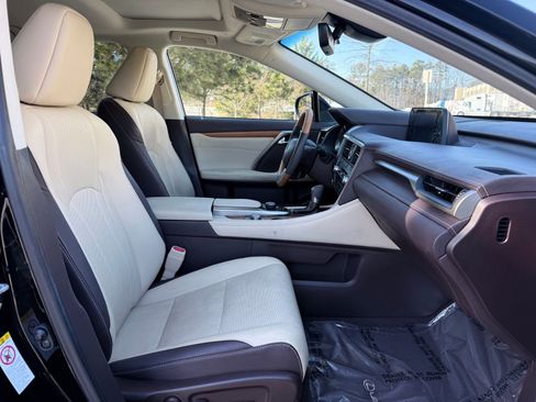 Used 2017 Lexus RX 350 FWD w/ Premium Package image 34