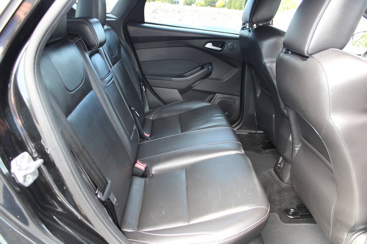 Used 2014 Ford Focus ST w/ Equipment Group 202A FWD image 23