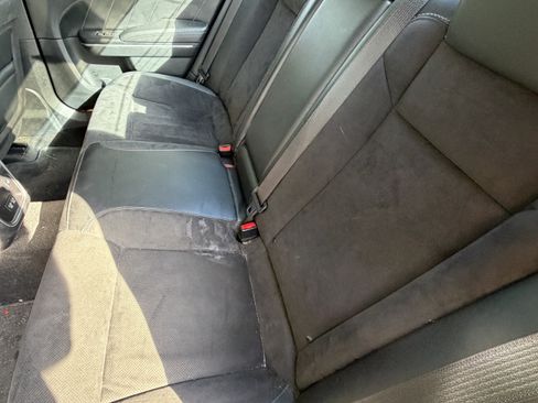 Used 2015 Dodge Charger R/T RWD image 31