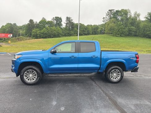 Used 2024 Chevrolet Colorado LT w/ LT Convenience Package AWD/4WD image 5