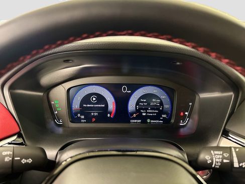 Used 2025 Acura ADX A-Spec image 10