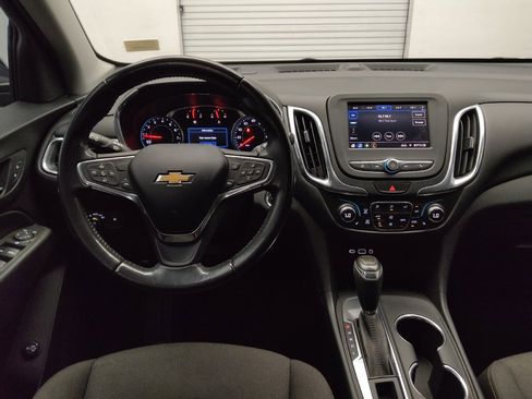 Used 2020 Chevrolet Equinox LT FWD image 22