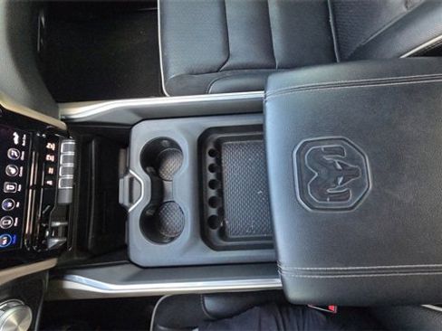 Used 2021 RAM 1500 Laramie image 37