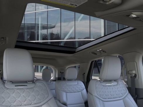 New 2026 Ford Explorer Platinum w/ LUX Leather Package AWD/4WD image 22