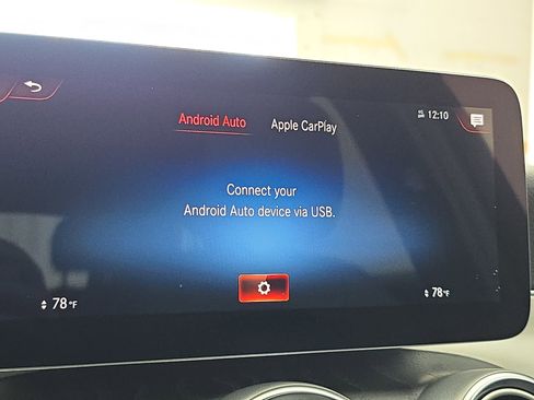 Certified 2021 Mercedes-Benz GLC 300 4MATIC image 22