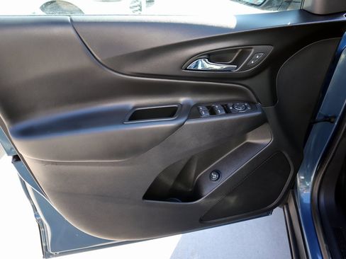 Used 2024 Chevrolet Equinox LT image 21